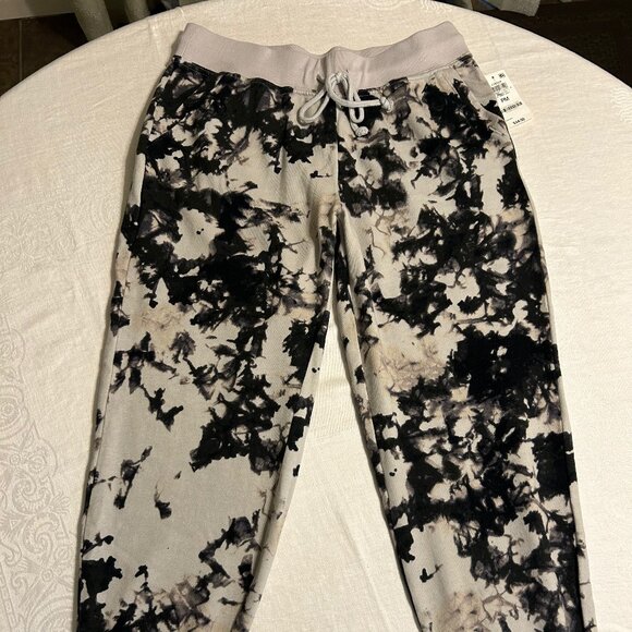 Style & Co tie-dye print joggers Size PM NEW WITH TAGS - Picture 1 of 9